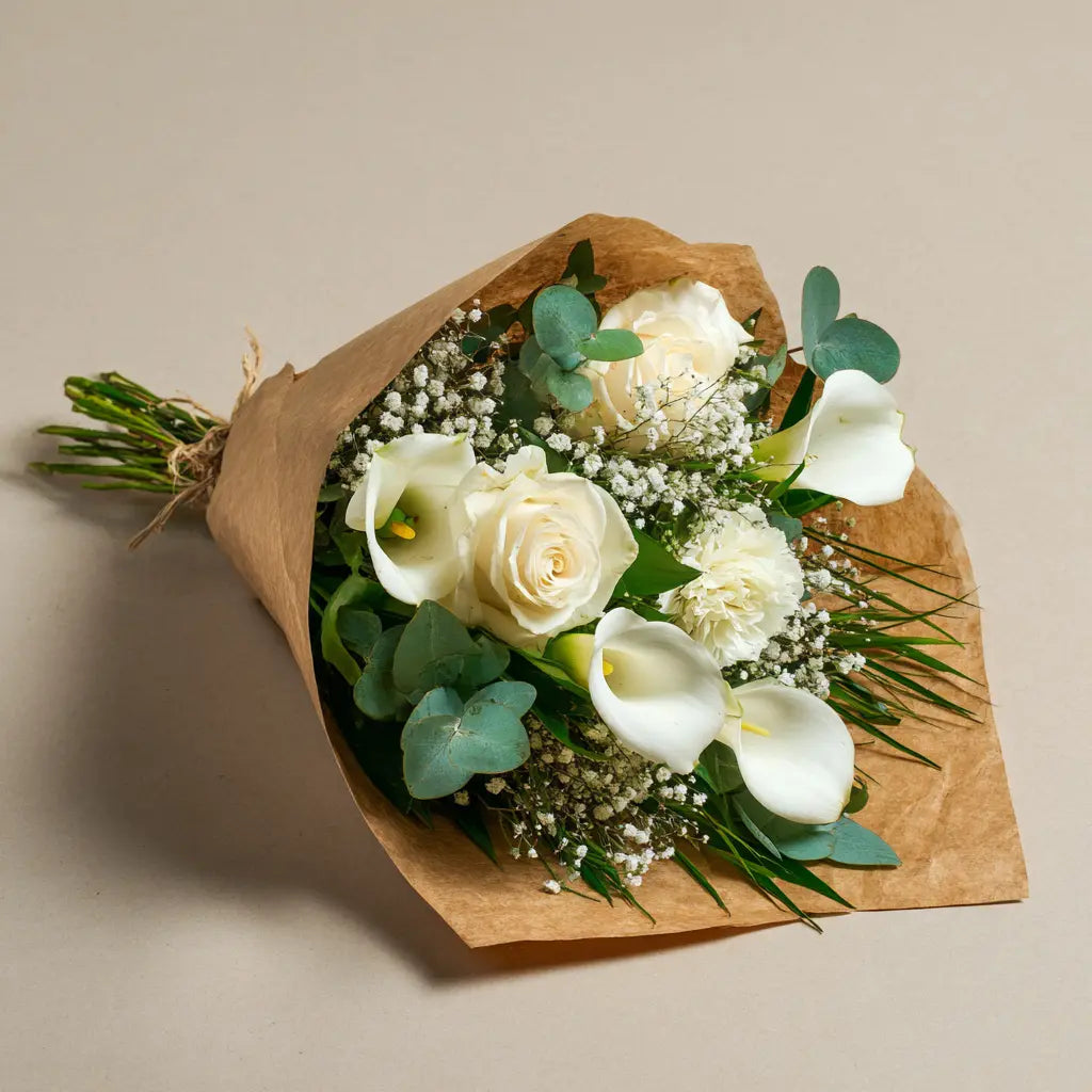 Hand Tied Elegant White Collection 3 Send Blooms