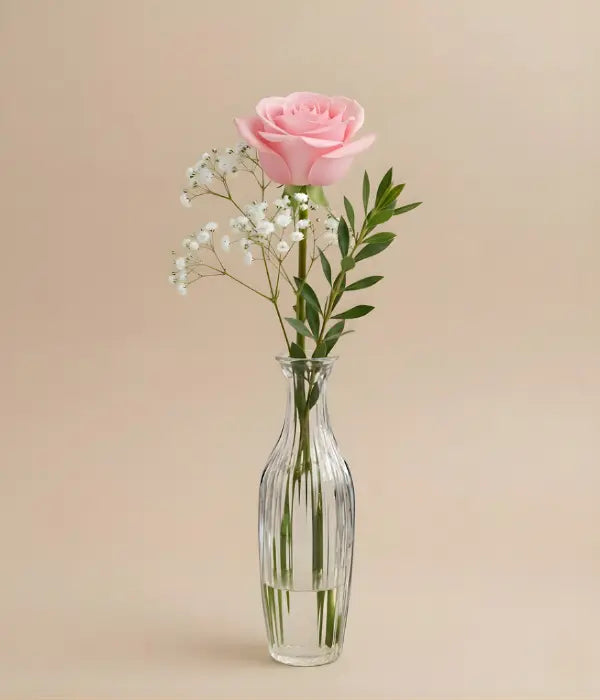 Soft Pink Rose in a Bud Vase Send Blooms