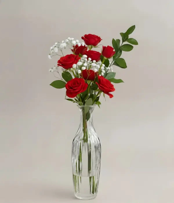 Intense Red Spray Rose in a Bud Vase Send Blooms