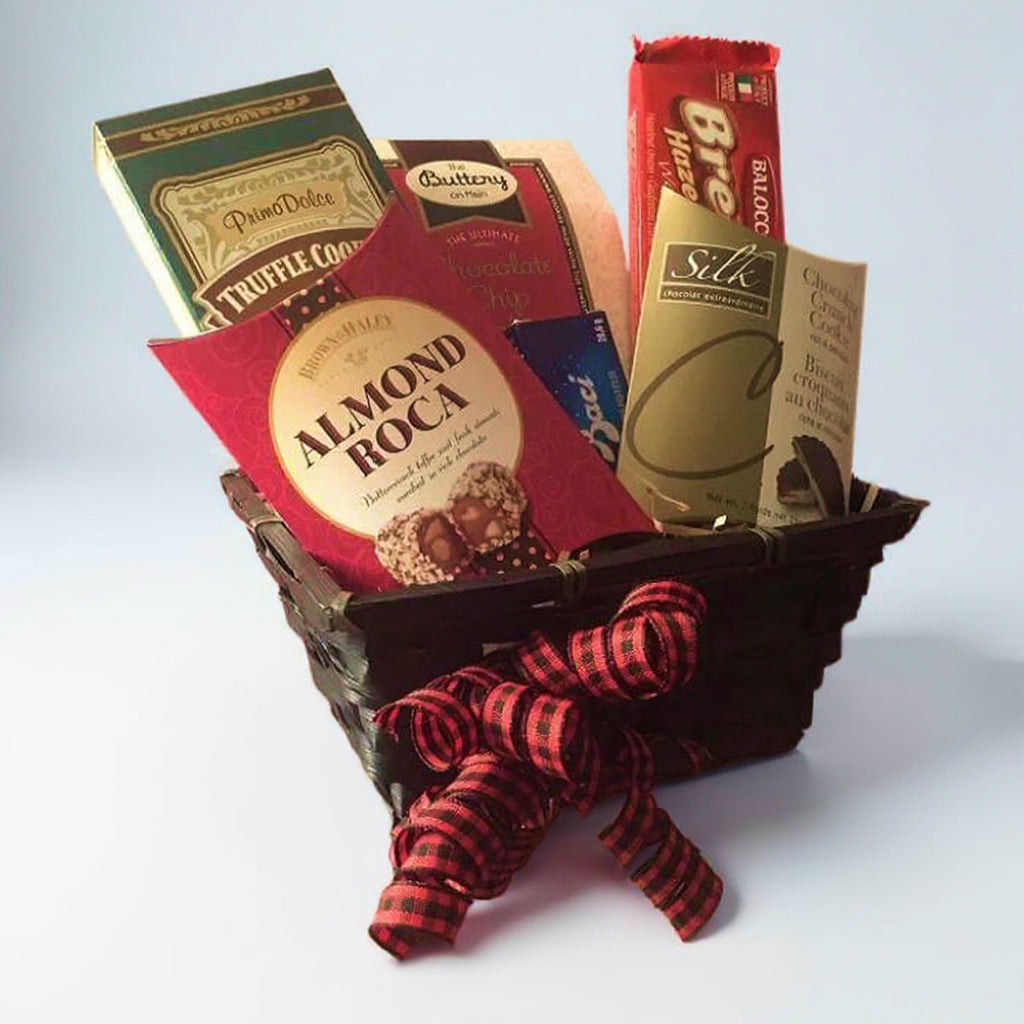 Festive Country Christmas Gift Basket 2
