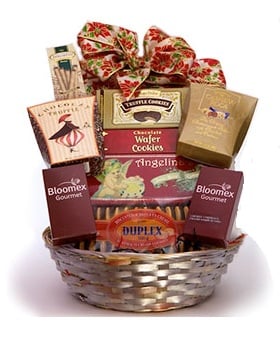 Deluxe Gourmet Gift Basket: Classic Collection II