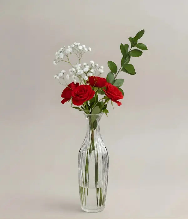 Intense Red Spray Rose in a Bud Vase Send Blooms